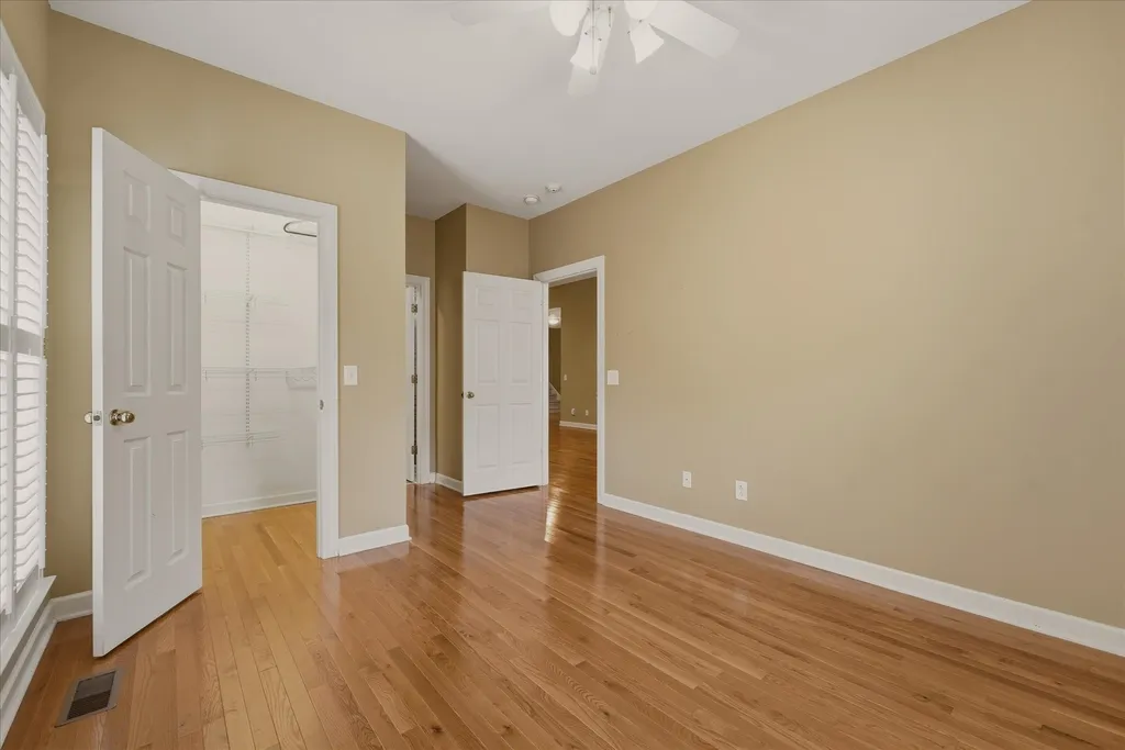 425 Wellington Square Nashville TN 37214