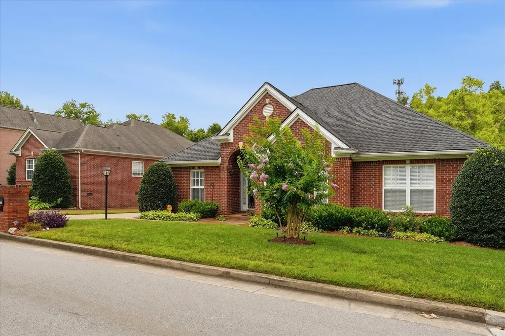 425 Wellington Square Nashville TN 37214