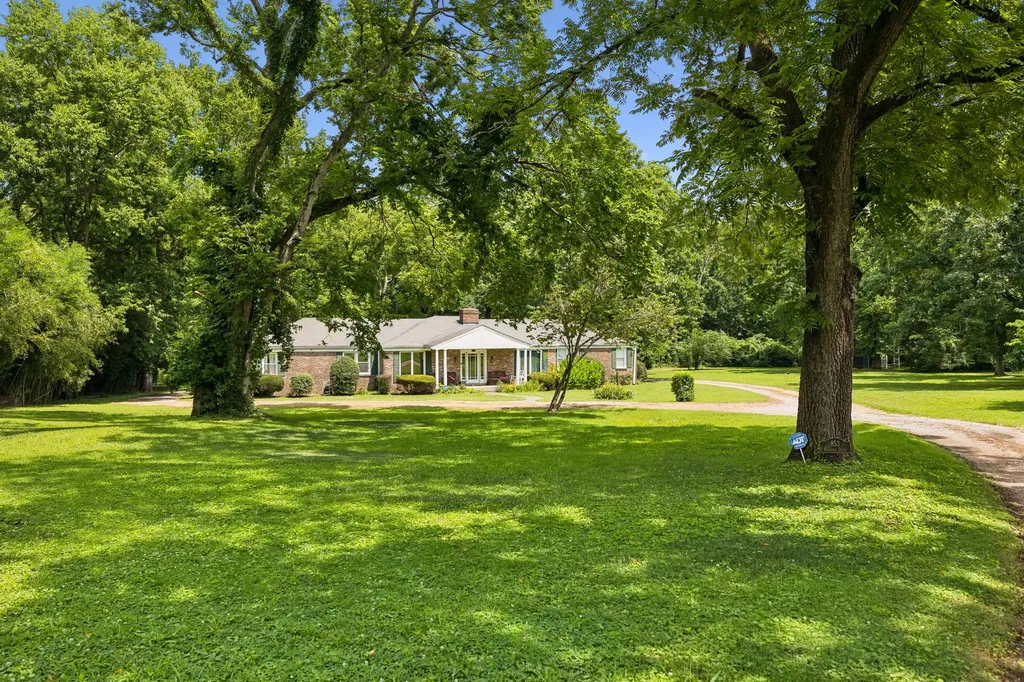 853 Pasadena Drive Nashville TN 37204
