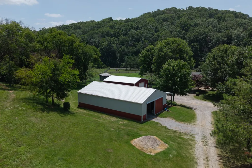 517 Collier Lane Gallatin TN 37066