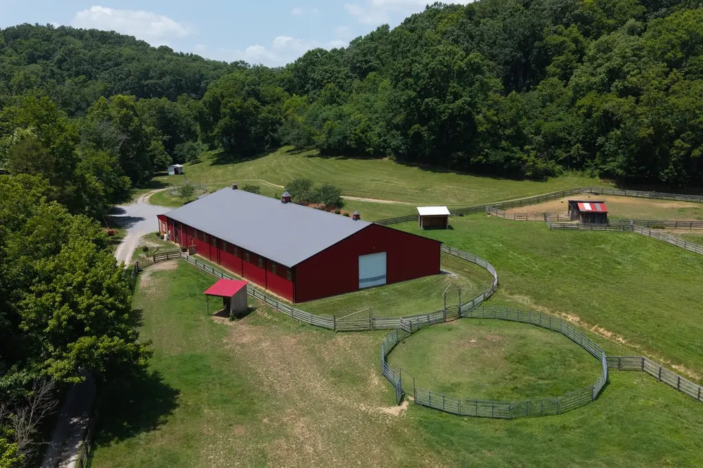 517 Collier Lane Gallatin TN 37066