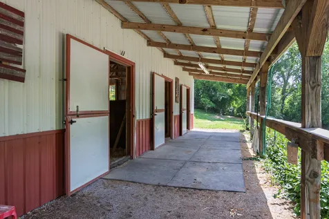 517 Collier Lane Gallatin TN 37066