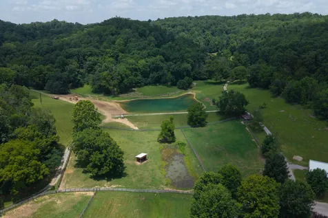 517 Collier Lane Gallatin TN 37066