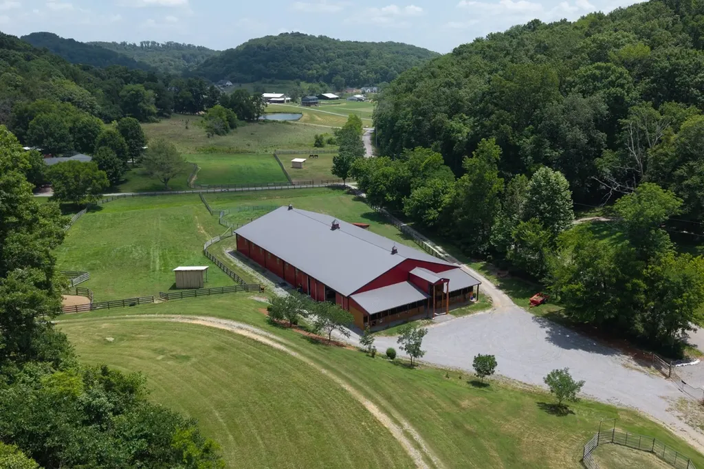 517 Collier Lane Gallatin TN 37066