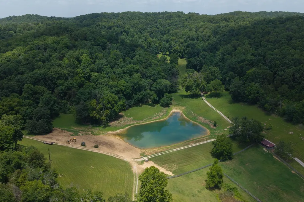 517 Collier Lane Gallatin TN 37066