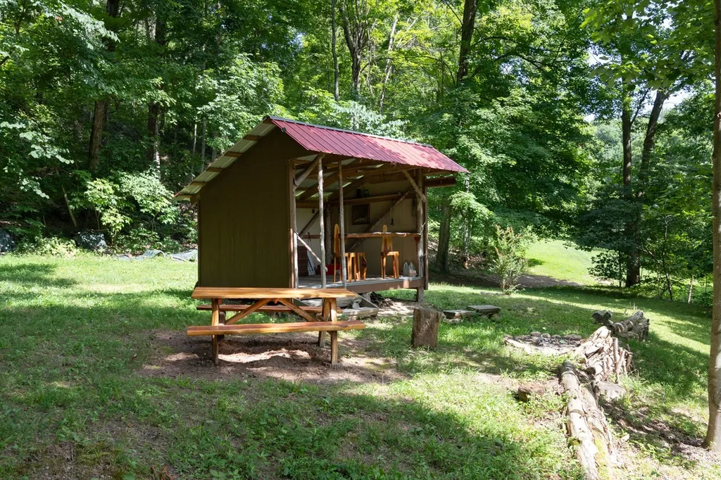517 Collier Lane Gallatin TN 37066