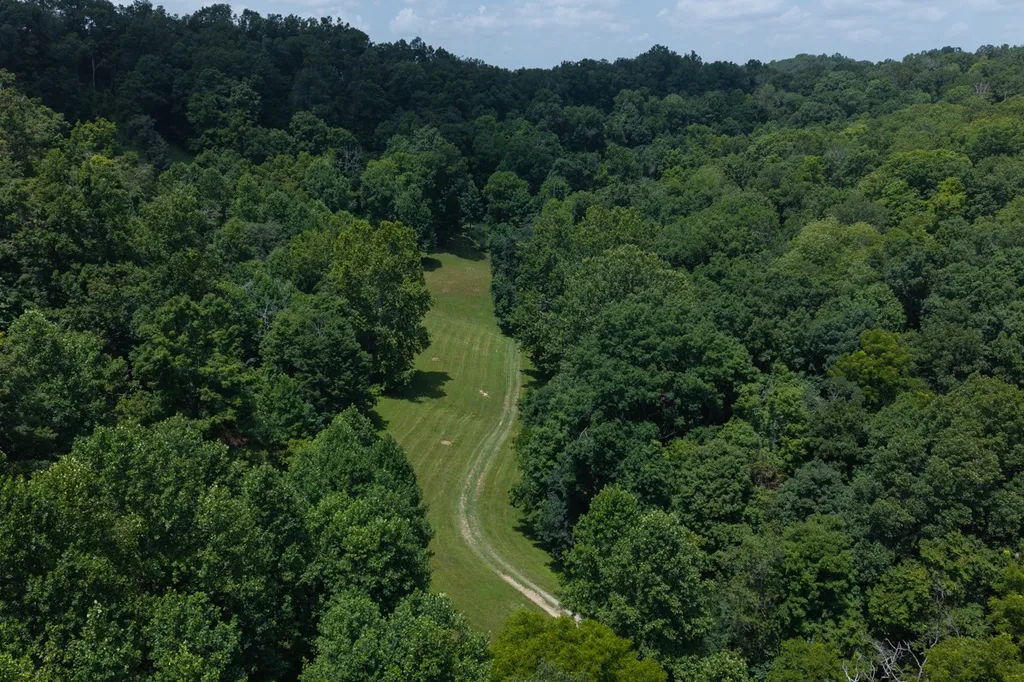 517 Collier Lane Gallatin TN 37066