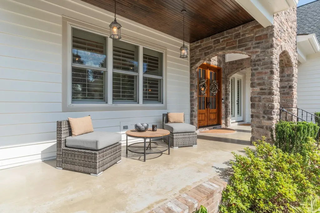 701 Springlake Drive Franklin TN 37064