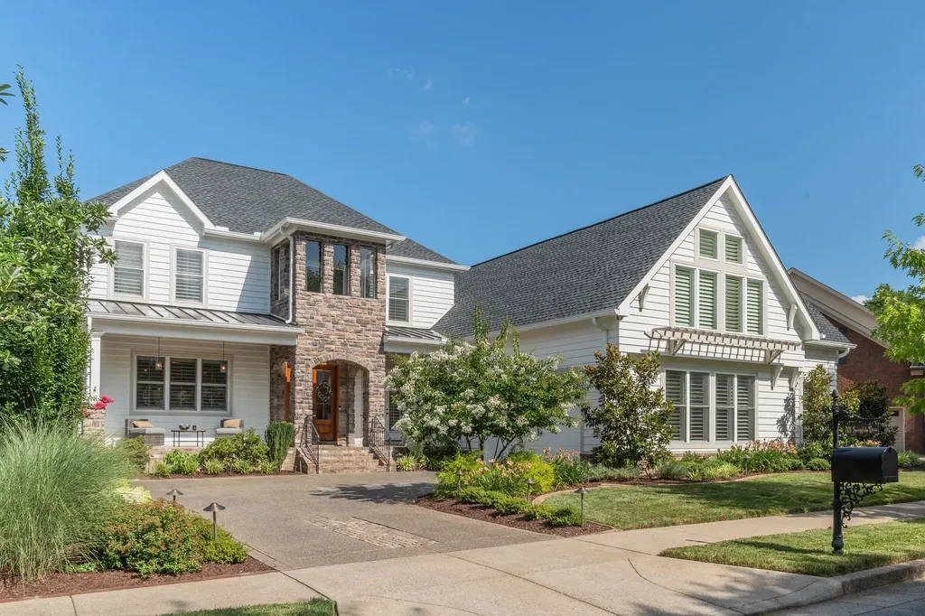 701 Springlake Drive Franklin TN 37064