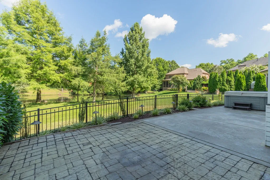 701 Springlake Drive Franklin TN 37064