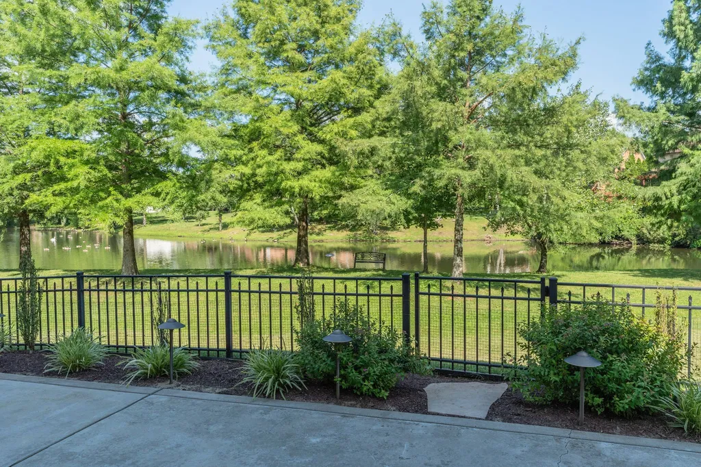 701 Springlake Drive Franklin TN 37064