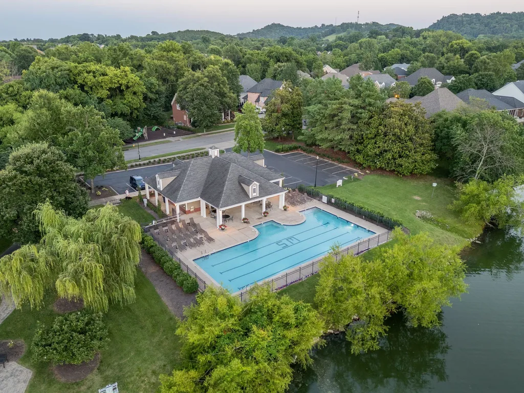 701 Springlake Drive Franklin TN 37064