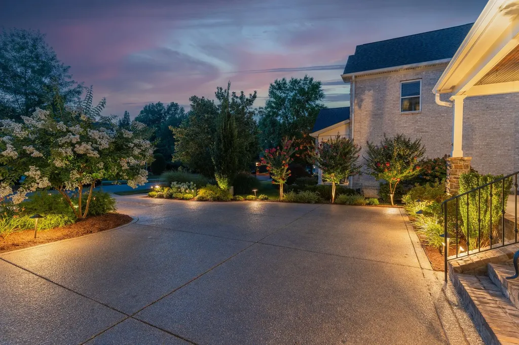 701 Springlake Drive Franklin TN 37064