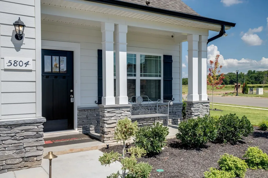 102 Einkorn Road Shelbyville TN 37160