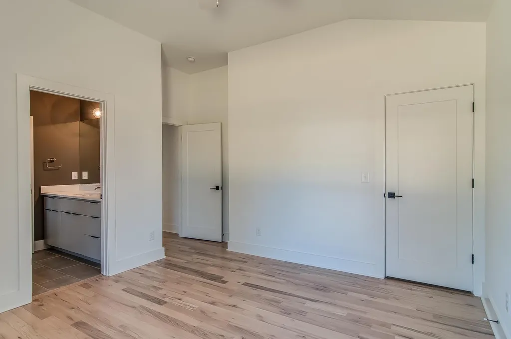 1006 Waverly Avenue Nashville TN 37203