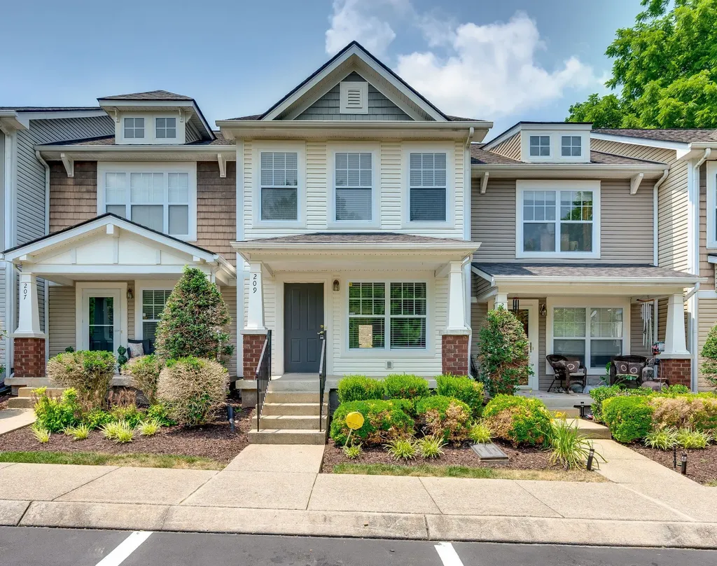 209 Shadow Glen Drive Nashville TN 37211