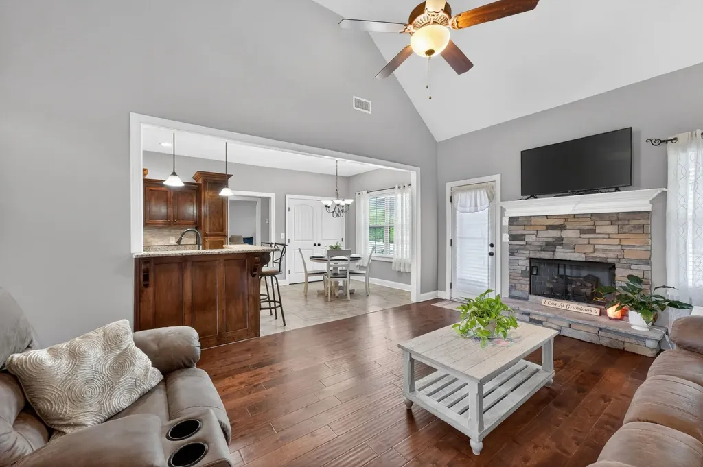 1640 Drayton Drive Murfreesboro TN 37130
