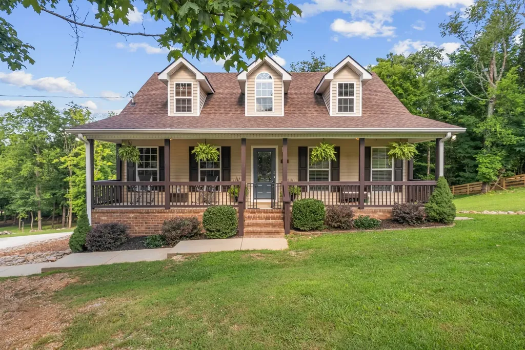 541 Skyline Dr, S Lewisburg TN 37091