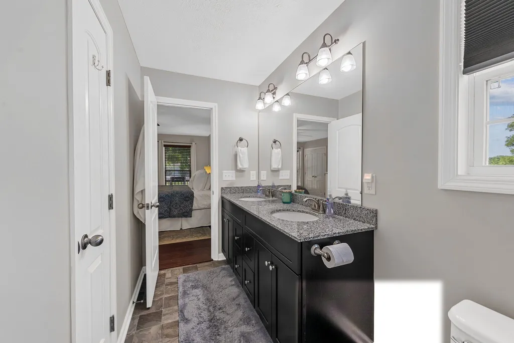 541 Skyline Dr, S Lewisburg TN 37091