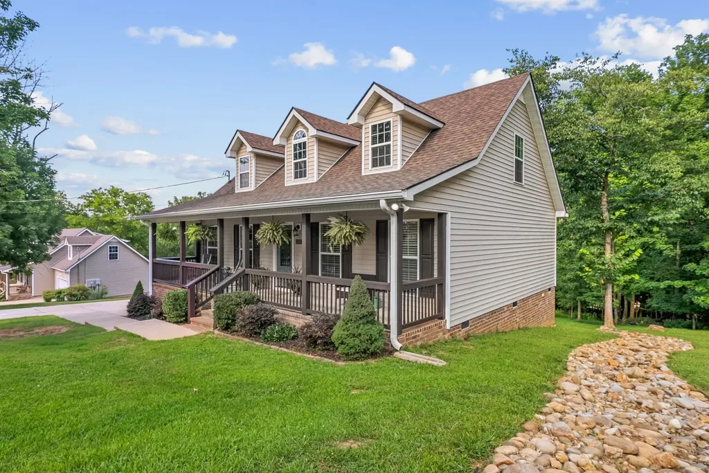 541 Skyline Dr, S Lewisburg TN 37091