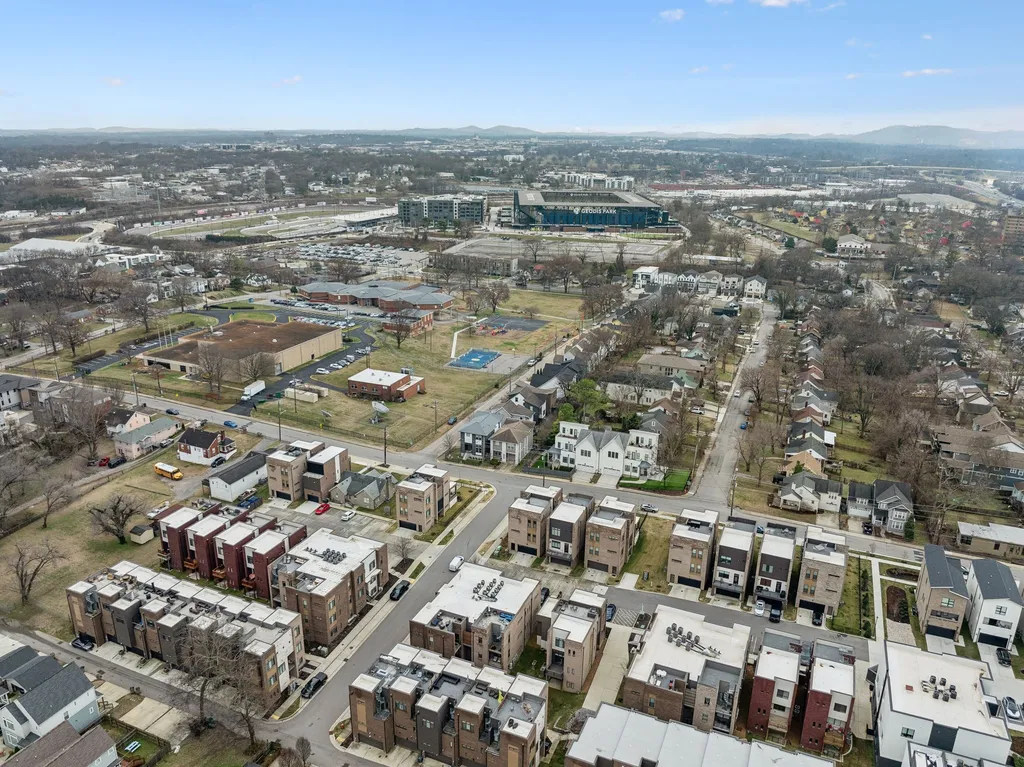 1609 Marshall Hollow Drive Nashville TN 37203