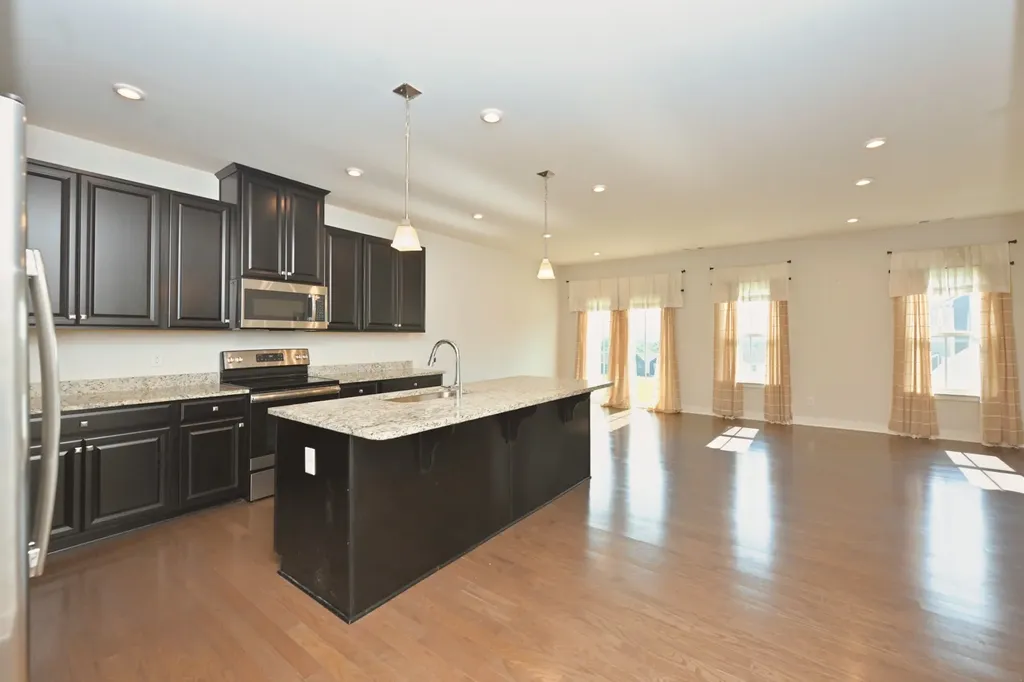 266 Dartmoor Place Goodlettsville TN 37072