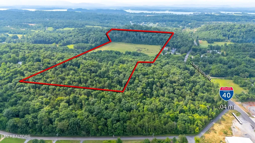 1246 Deep Springs Road Dandridge TN 37725