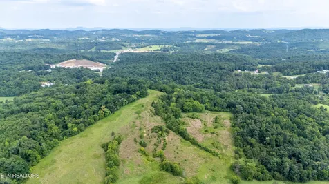 1246 Deep Springs Road Dandridge TN 37725