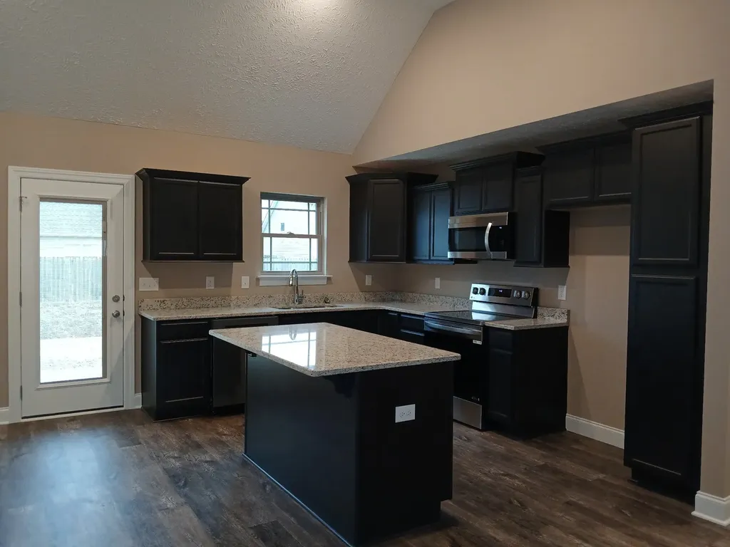 2859 Upstream Road Christiana TN 37037