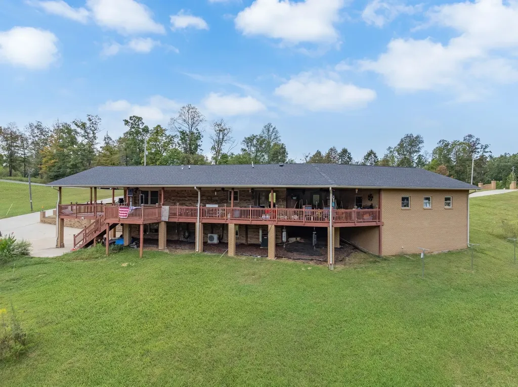 298 Langford Road Waverly TN 37185