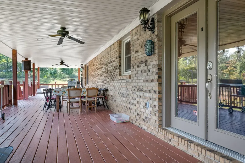 298 Langford Road Waverly TN 37185