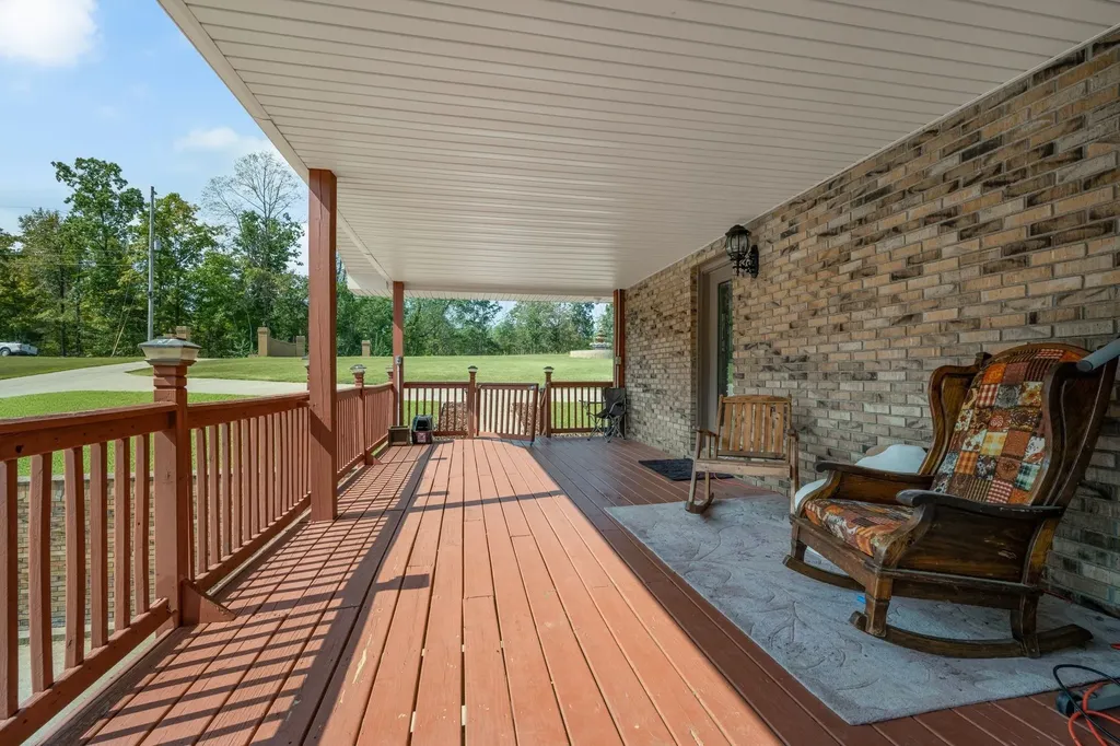 298 Langford Road Waverly TN 37185