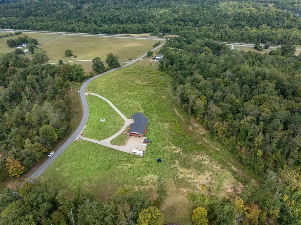 298 Langford Road Waverly TN 37185