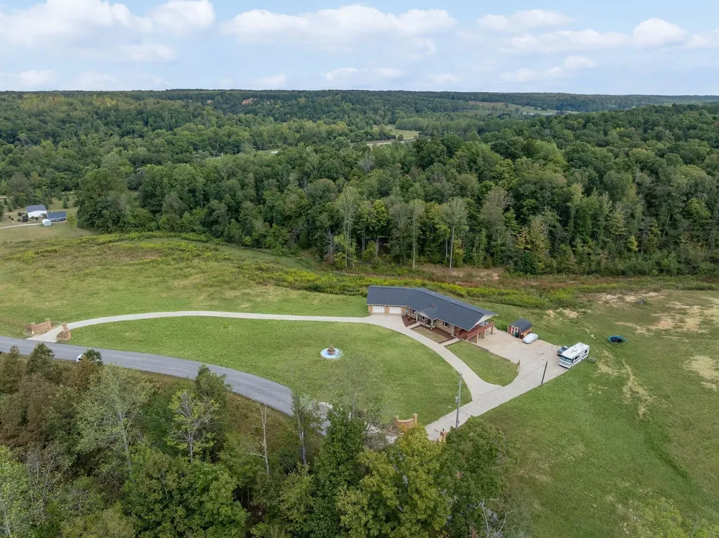 298 Langford Road Waverly TN 37185