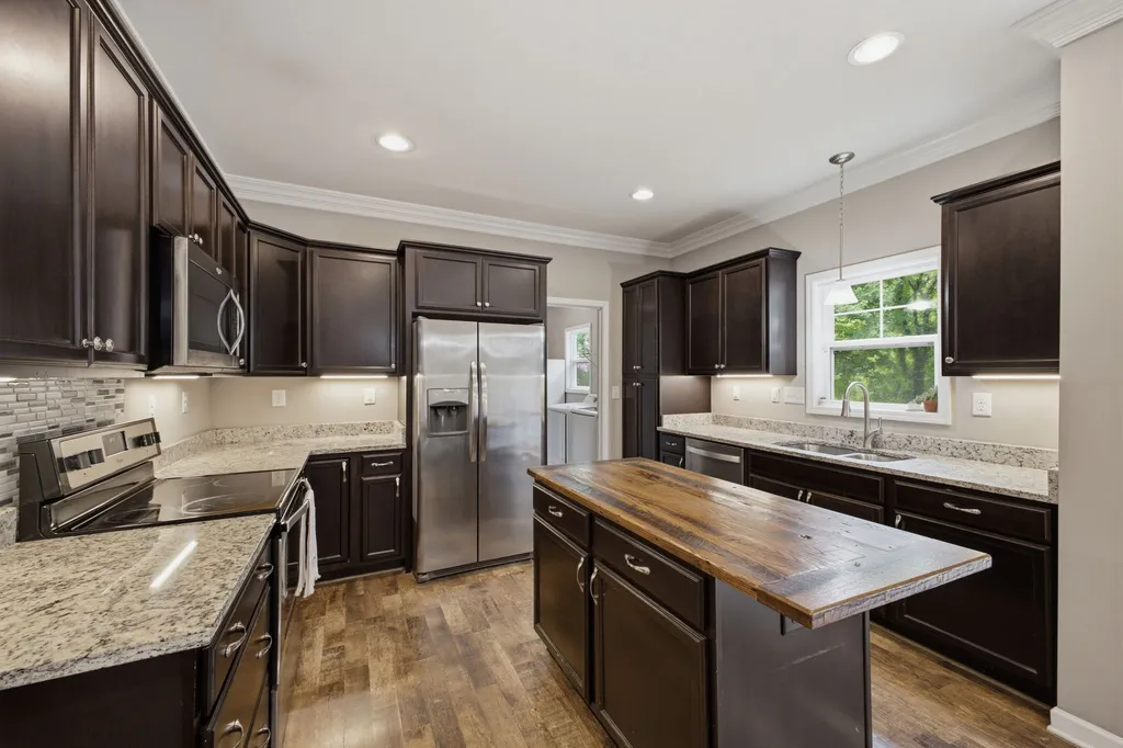 628 Tulip Grove Road Hermitage TN 37076