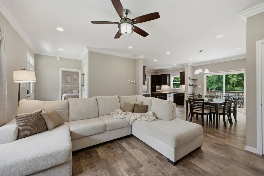 628 Tulip Grove Road Hermitage TN 37076