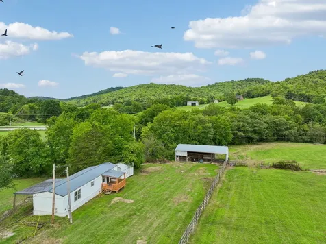 177 Spurlock Lane Hickman TN 38567