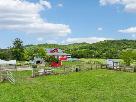 177 Spurlock Lane Hickman TN 38567