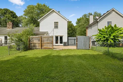 633 Lilly Lane Murfreesboro TN 37128