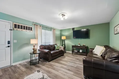 633 Lilly Lane Murfreesboro TN 37128