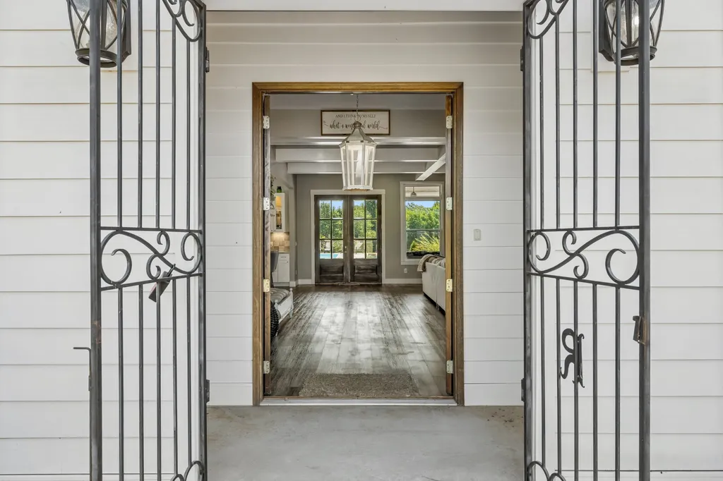 2745 Joe Mac Lipscomb Road Springfield TN 37172