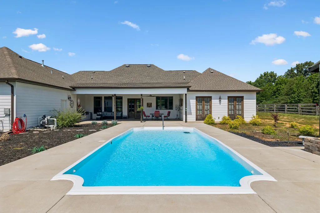 2745 Joe Mac Lipscomb Road Springfield TN 37172