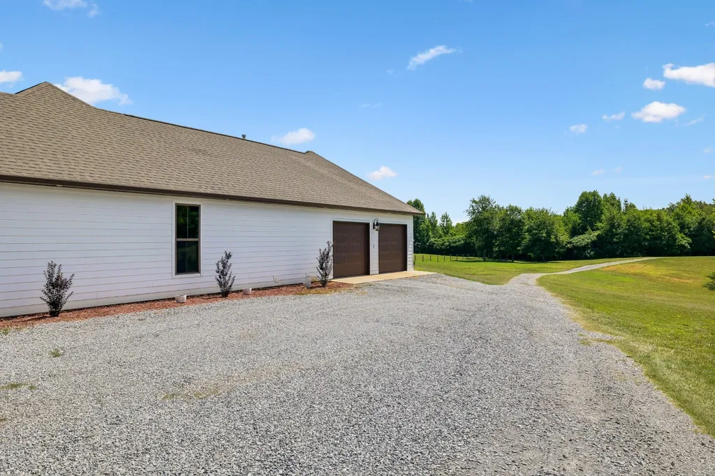2745 Joe Mac Lipscomb Road Springfield TN 37172