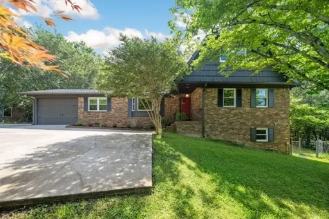 1220 Franklin Drive Chattanooga TN 37421