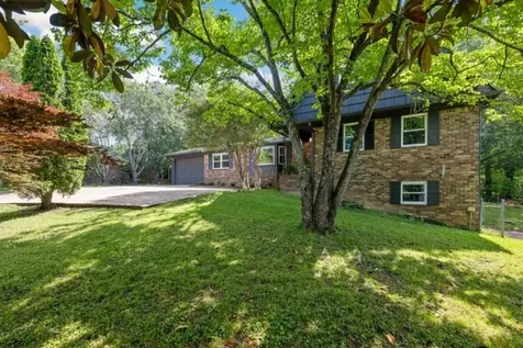 1220 Franklin Drive Chattanooga TN 37421