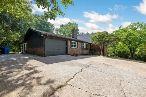 1220 Franklin Drive Chattanooga TN 37421