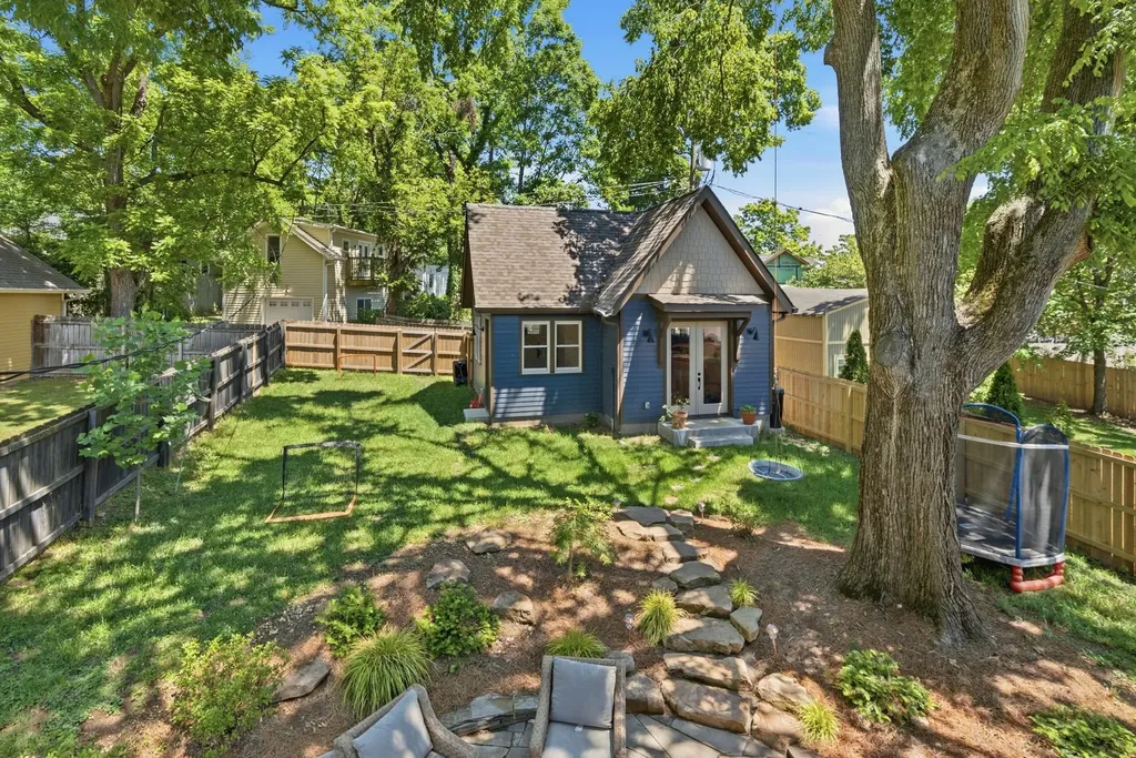 214 Chapel Avenue Nashville TN 37206