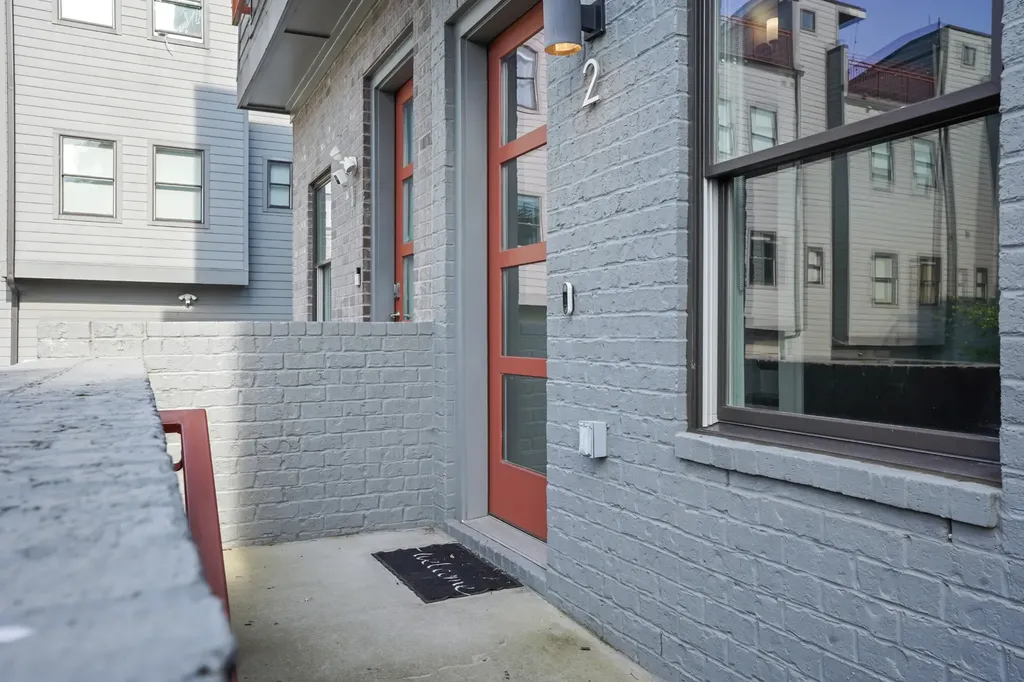 613 27th Ave, N Nashville TN 37209