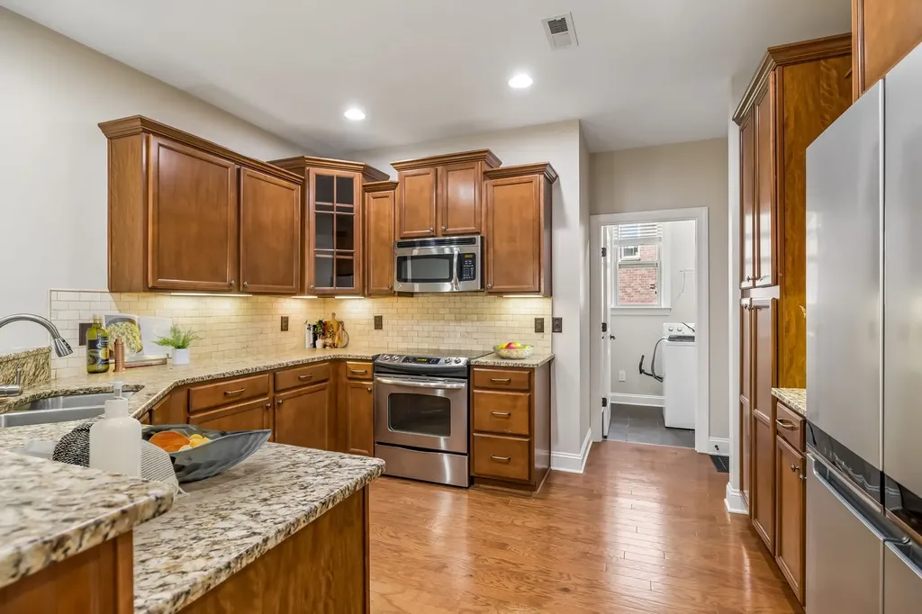 143 Village Circle Lebanon TN 37087