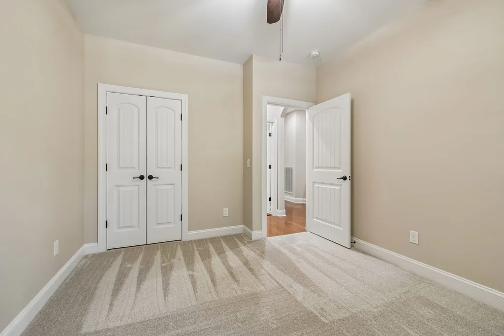 143 Village Circle Lebanon TN 37087